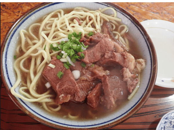 一休食堂の牛そば